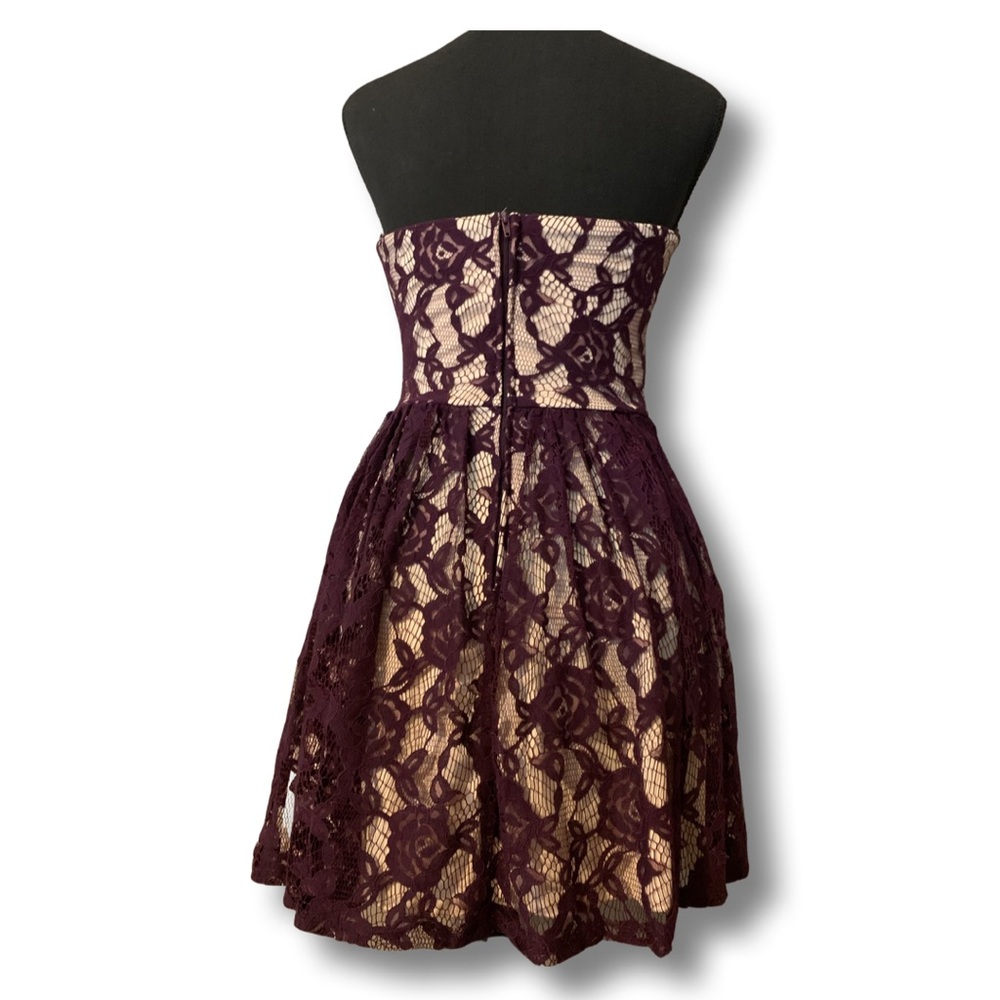 Jodi Kristopher strapless lace dress - Picture 2 of 6